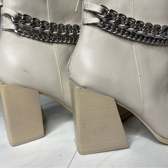 Steve Madden Tryout Leather Silver Chain Bootie 8 1/2 - Picture 8 of 15